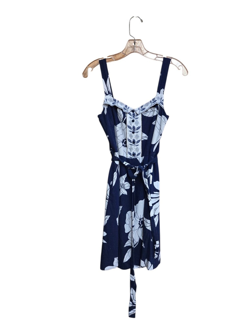 NWT Draper James Navy and White Floral Sundress